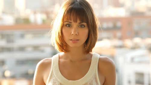 Ariel Rebel Pretty Teen Orange Girl with Cute Face