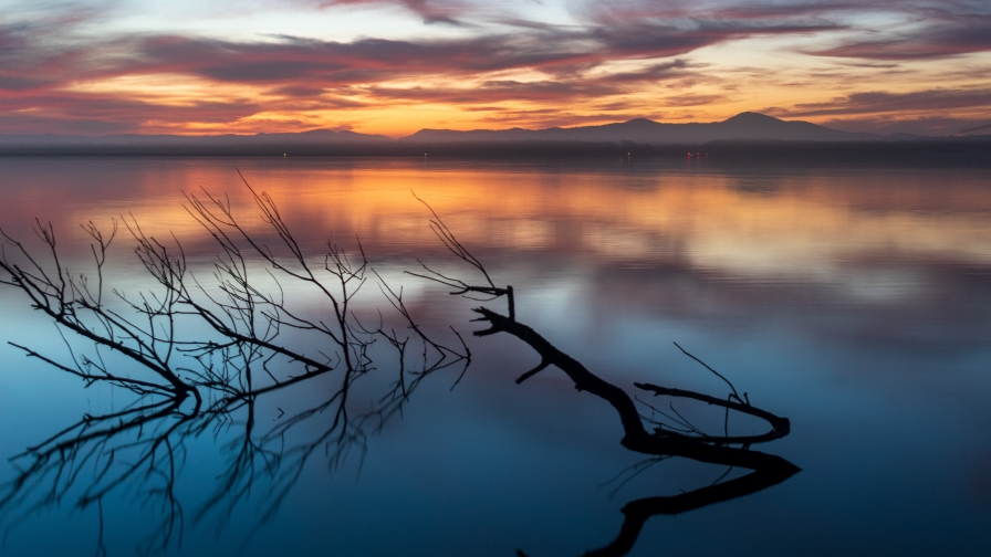 Beautiful Sunset and Lake in Australia