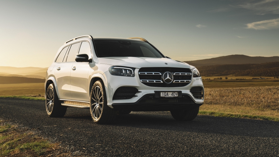 Beautiful White Mercedes Benz GLS 400 on Road