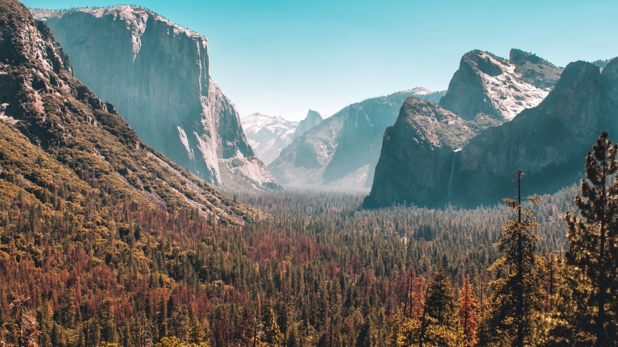 Beautiful Yosemite Falls