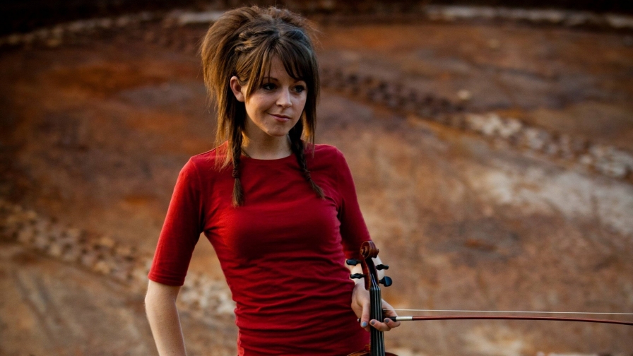 Lindsey Stirling Pretty Young Girl