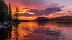 Sunrises and Sunsets on Mountains Lake Scenery