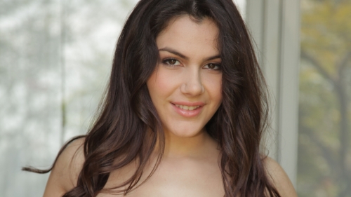 Valentina Nappi pretty young sexy girl with cute face